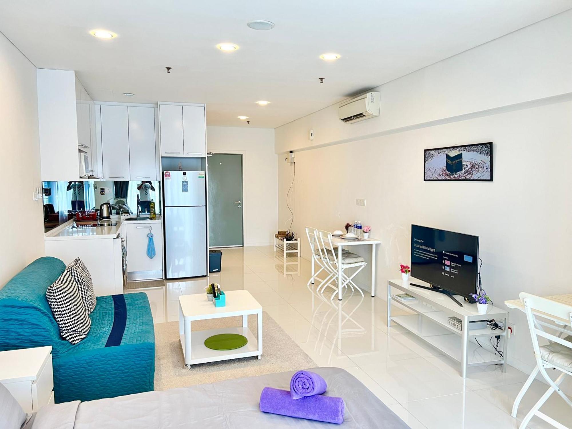 Summer Suites Klcc By Victorians 쿠알라룸푸르 외부 사진